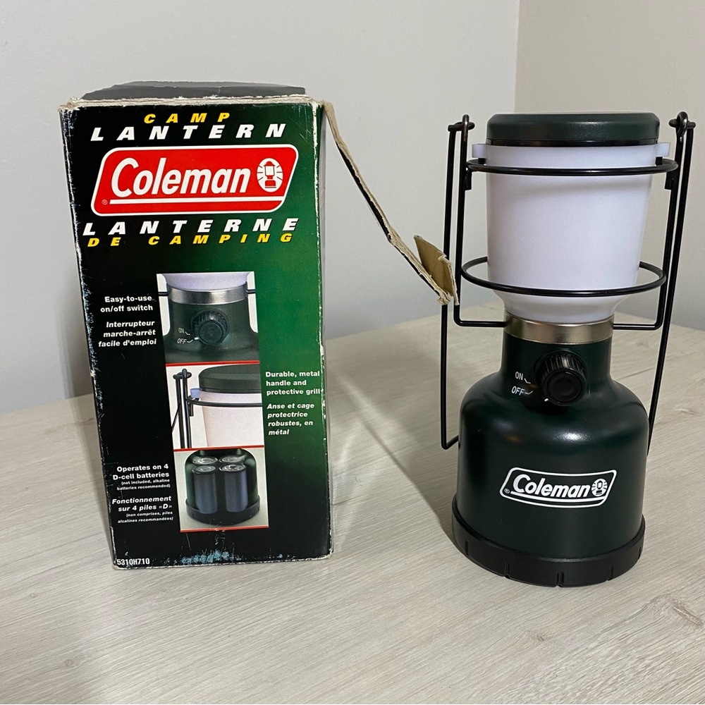 Coleman Camping Lantern Compact Size Battery Operated Model 5310 Used Untested